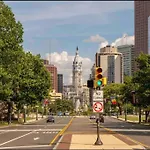 502 Luxury 1Br Apartment In Center City