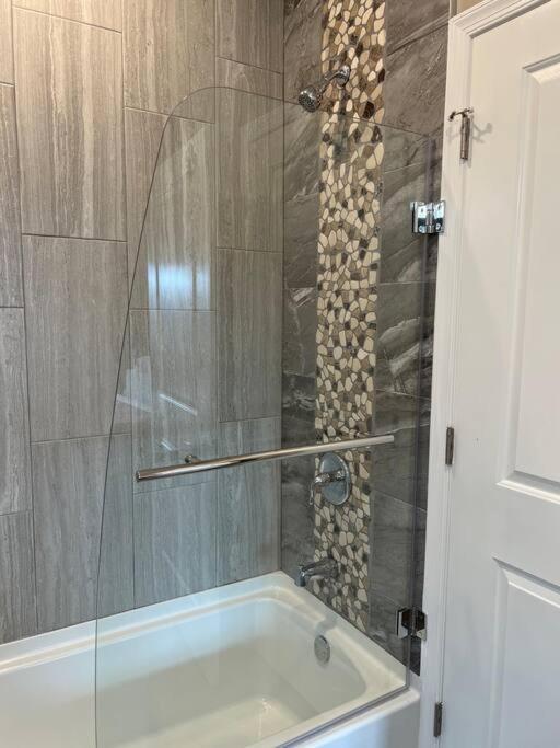 Apartment 502 Luxury 1br In Center Philadelphia