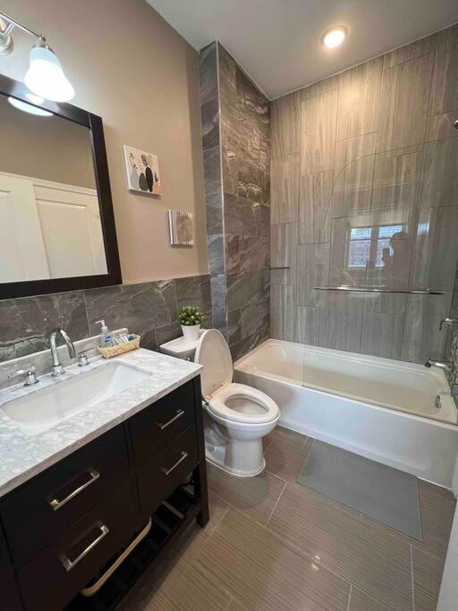 502 Luxury 1br In Center Philadelphia